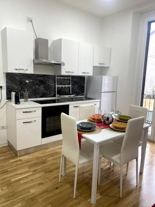 Milano Centrale Cozy Aparment Free Wifi Leilighet Eksteriør bilde
