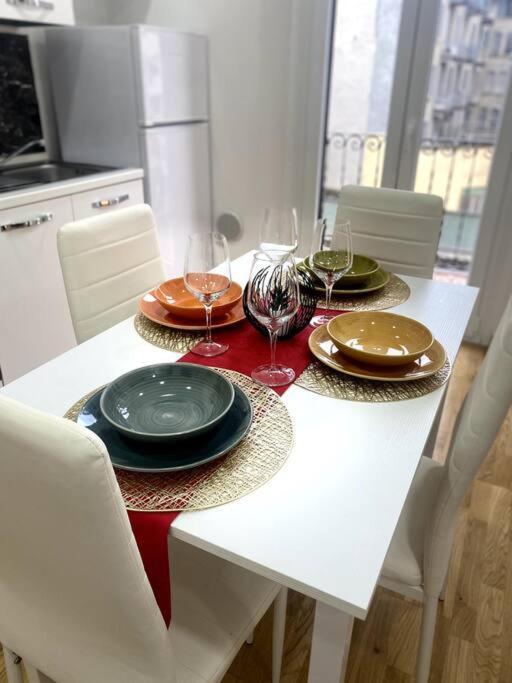Milano Centrale Cozy Aparment Free Wifi Leilighet Eksteriør bilde